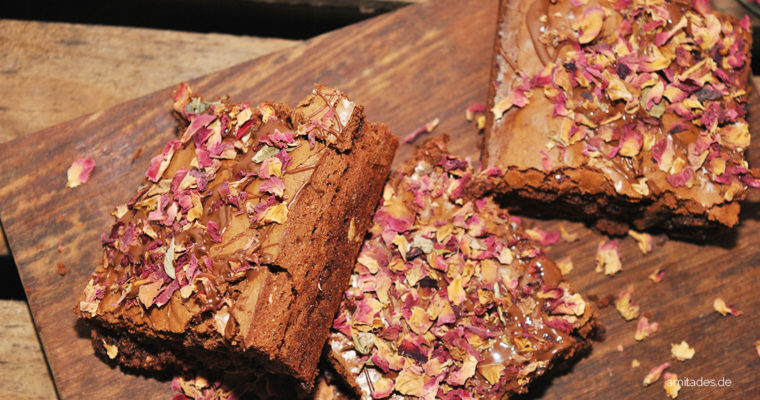 Chocolate-Rose Brownies